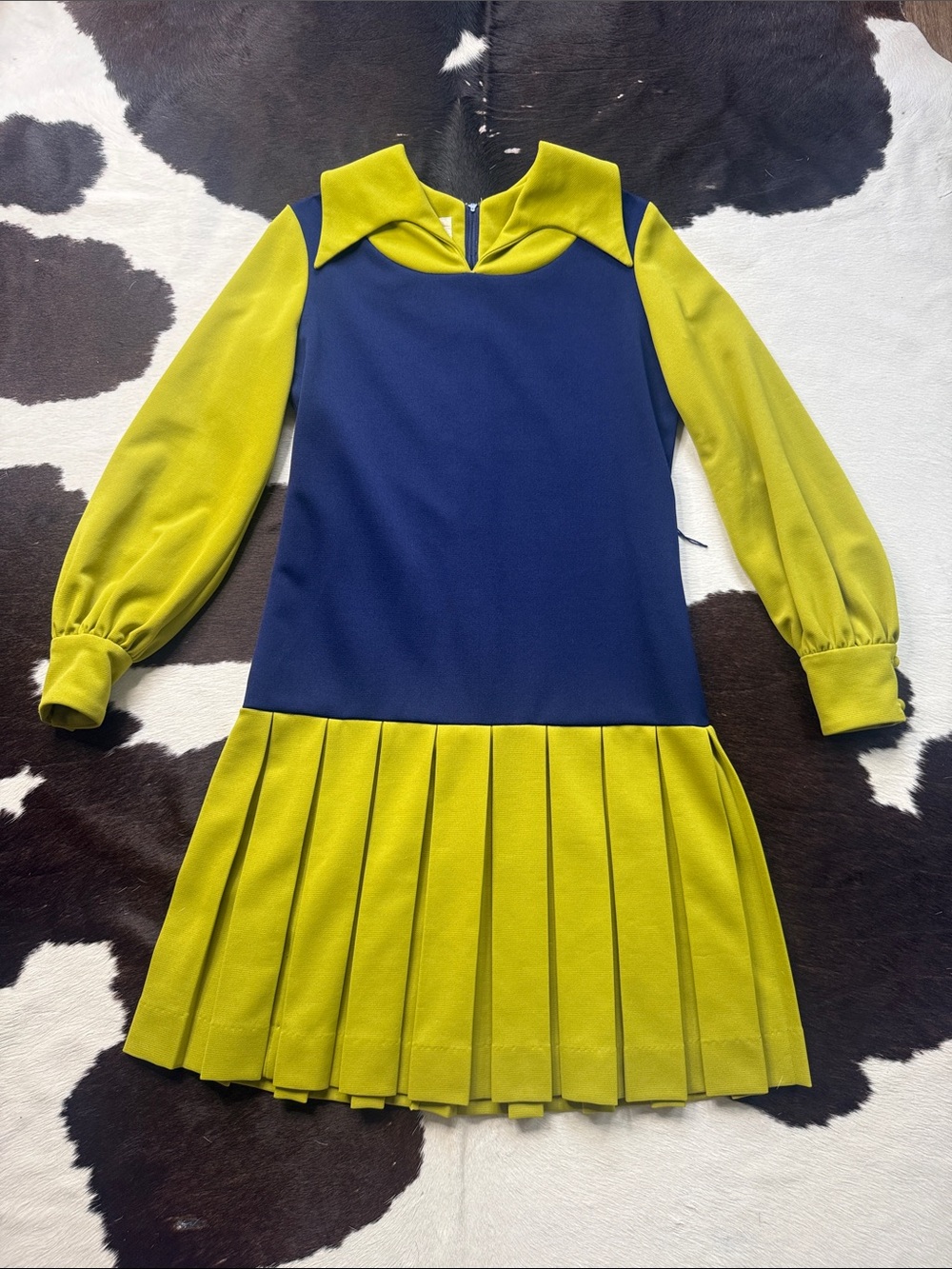 Jack Marsee, Inc Vintage Navy and Chartreuse Pleated Midi Dress